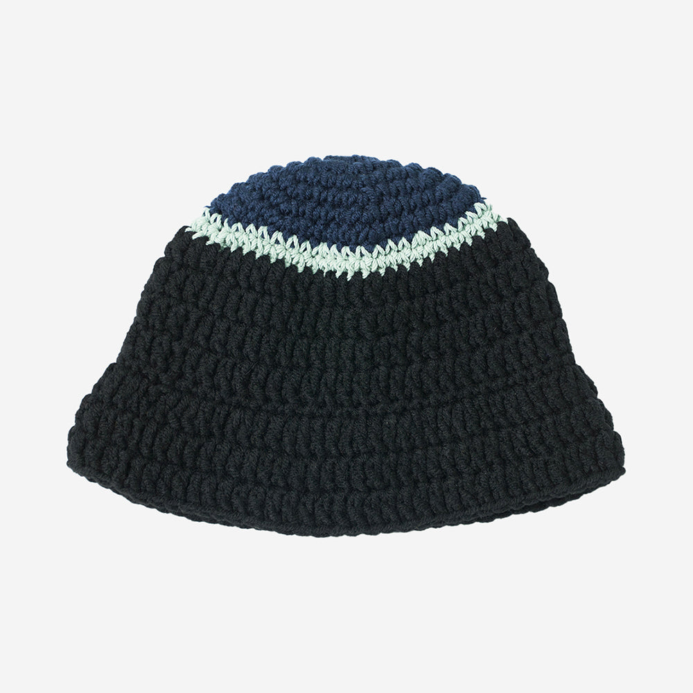 FLOWERING BUCKET BLACK