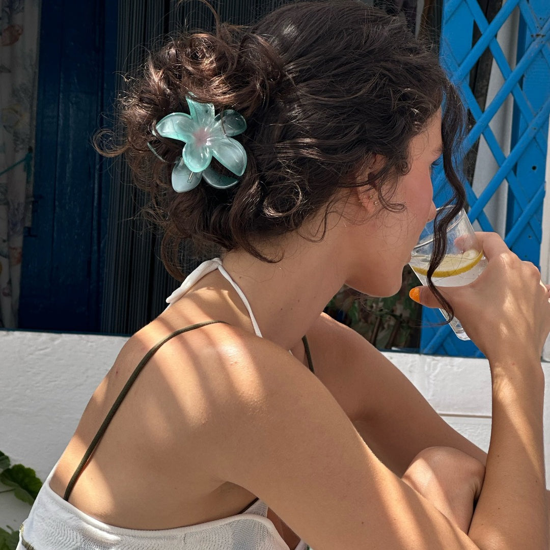 SUPER BLOOM CLIP IN MINT PEARL
