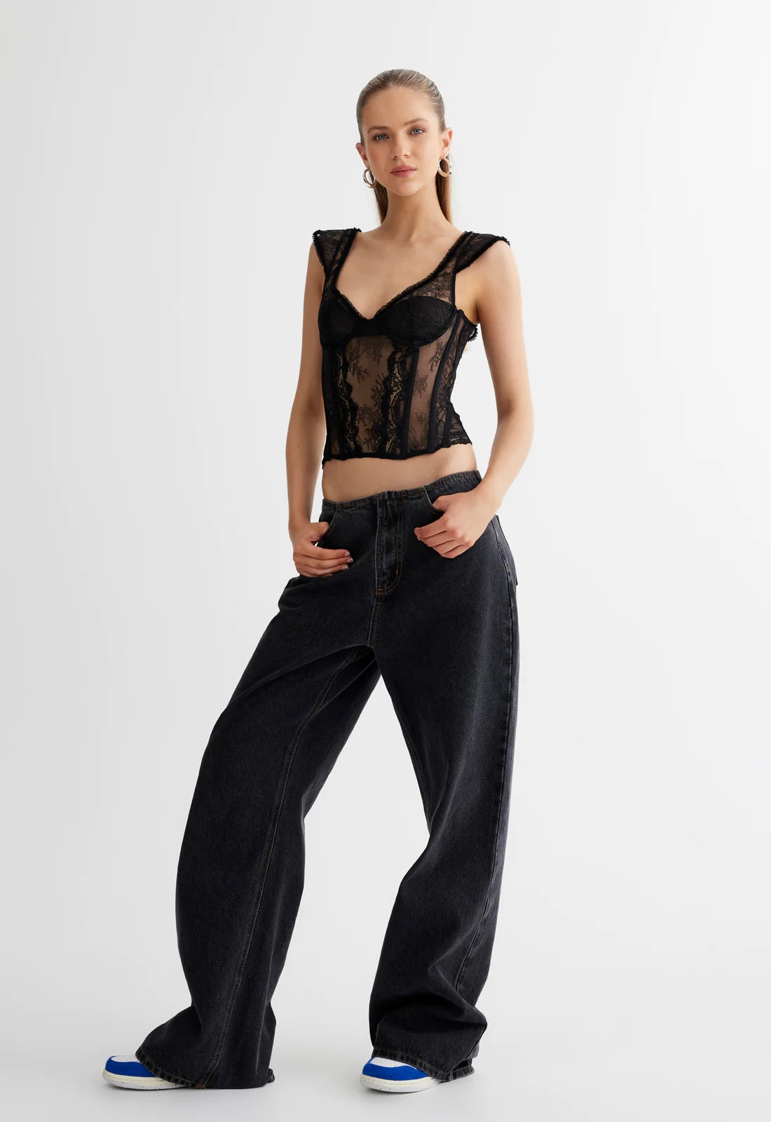 SOME LIKE IT HOT LACE CORSET ONYX