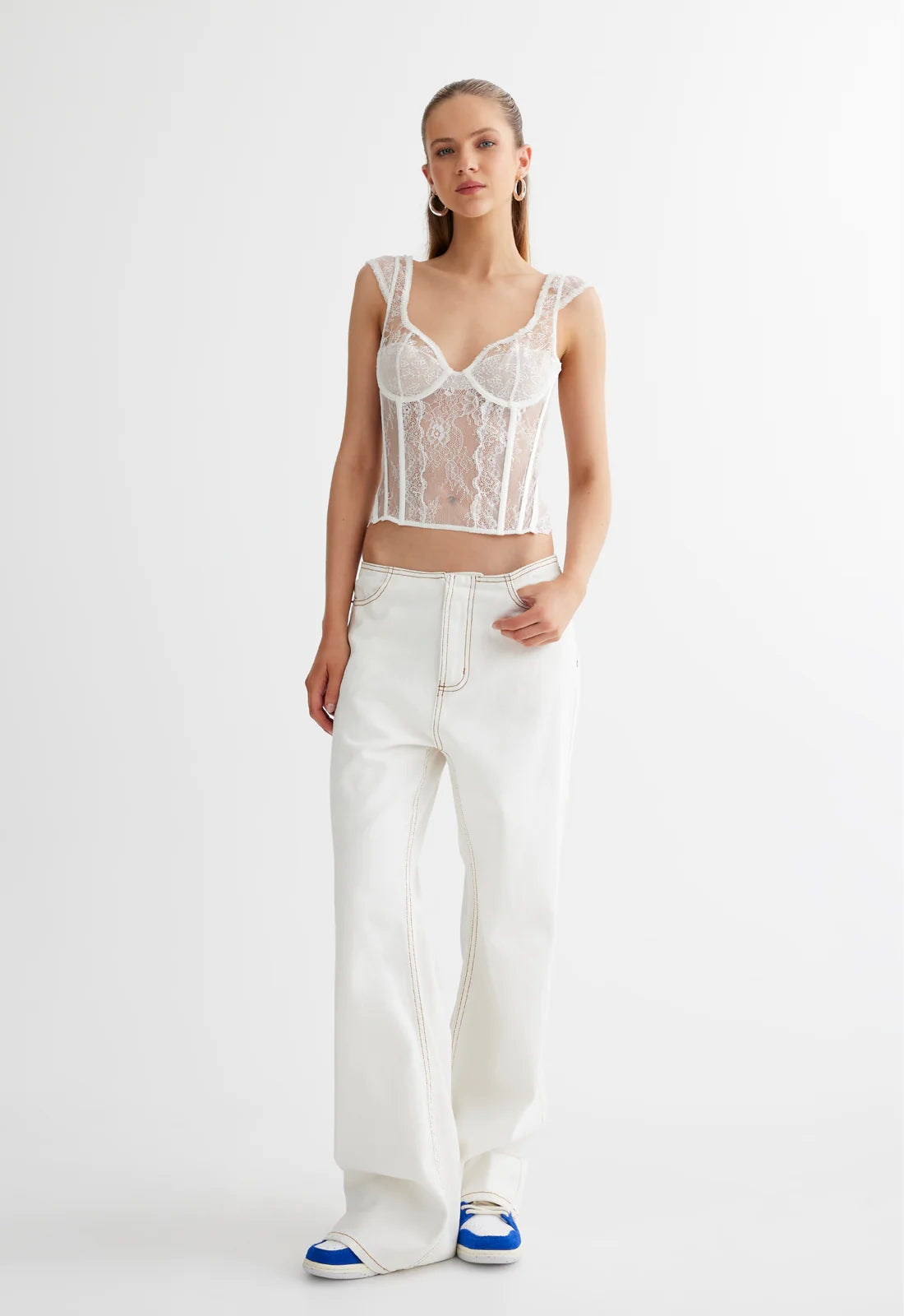 SOME LIKE IT HOT LACE CORSET GHOST WHITE