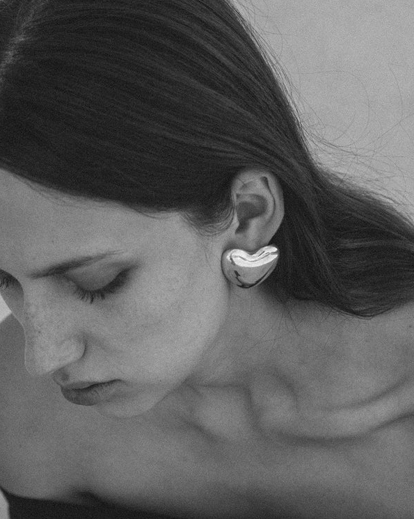Voluptuous Heart Earrings, Lrg